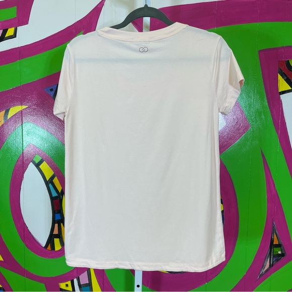 Calia, Pale Pink T-Shirt. Size Medium. In excellent condition! - Picture 5 of 5